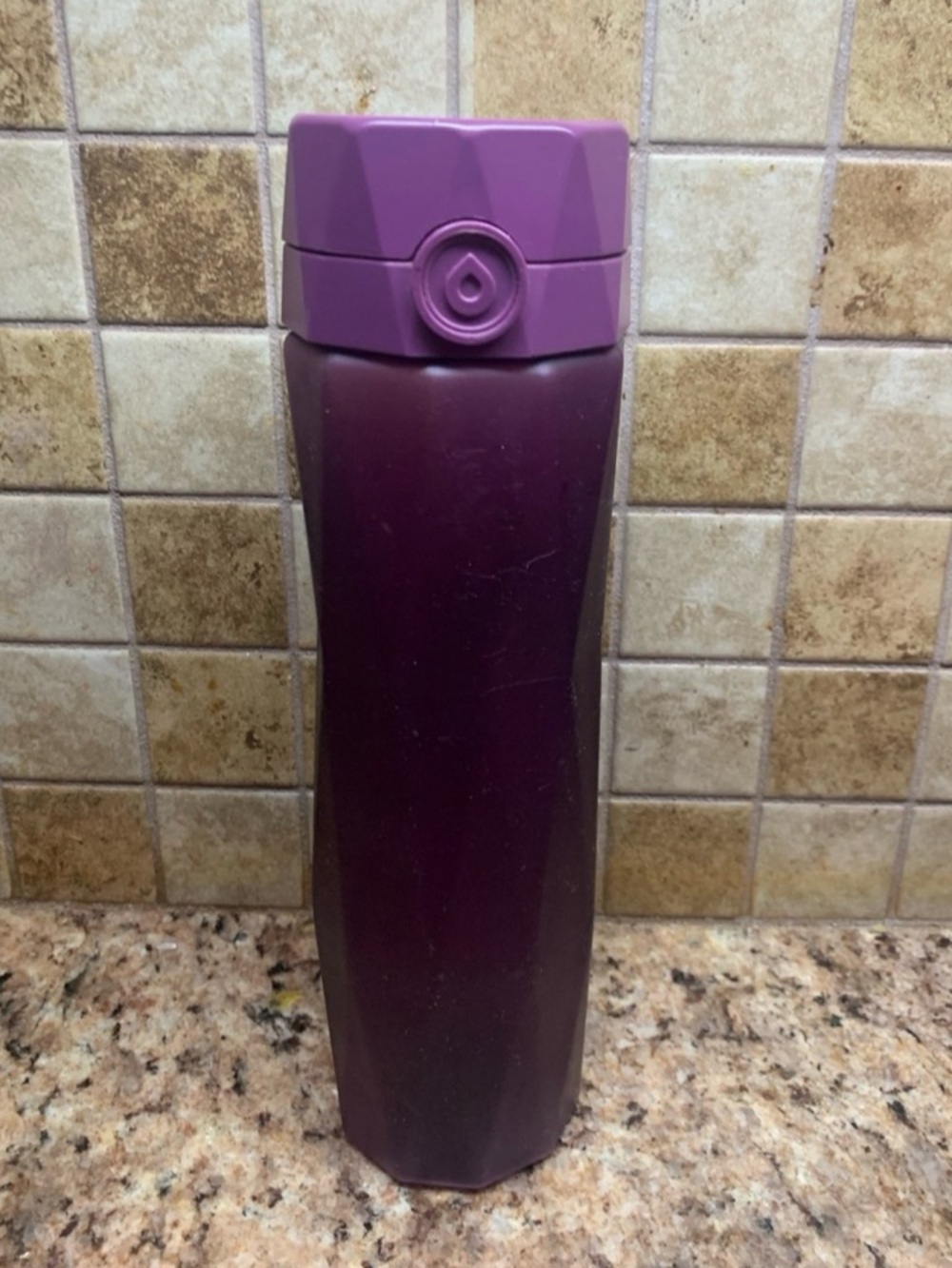 Hydrate Spark 2.0 Smart Water Bottle.  Color: Purple